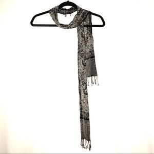 COPY - CHICO’S Scarf 100% Rayon